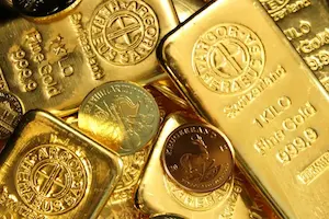 Gold prices fall 2025